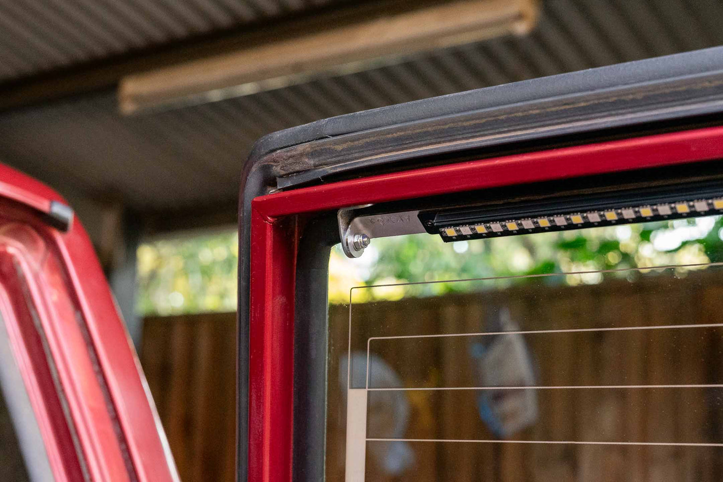 Nissan Y60 GQ Patrol LED Cargo Light/Bracket